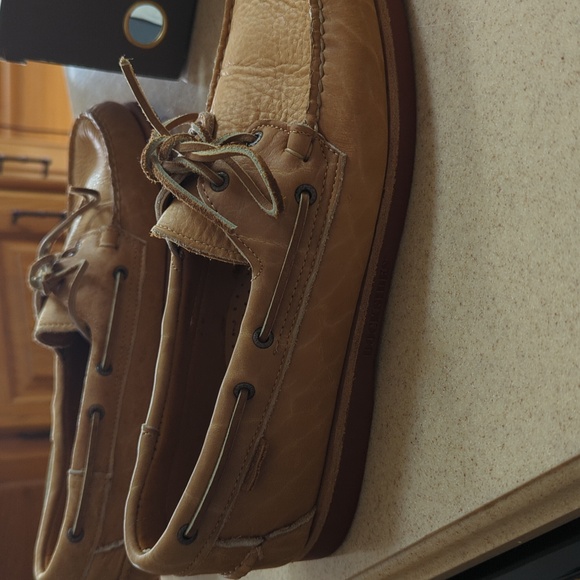 Sebago Crest Collection Men's Tan Dockside Shoes - Picture 3 of 8